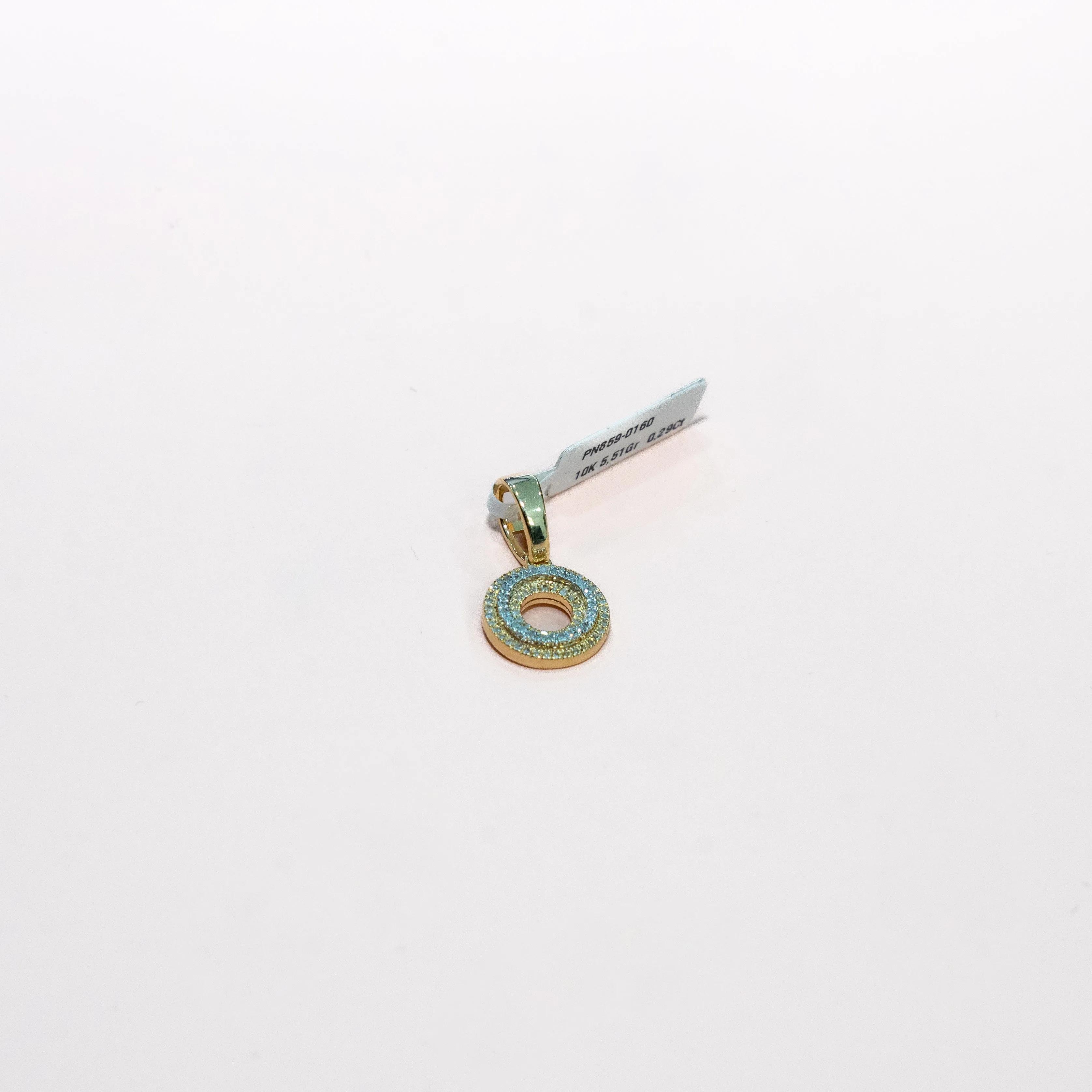 10K Yellow Gold Letter O Pendant With Diamond 0.29Ct / 5.1gr