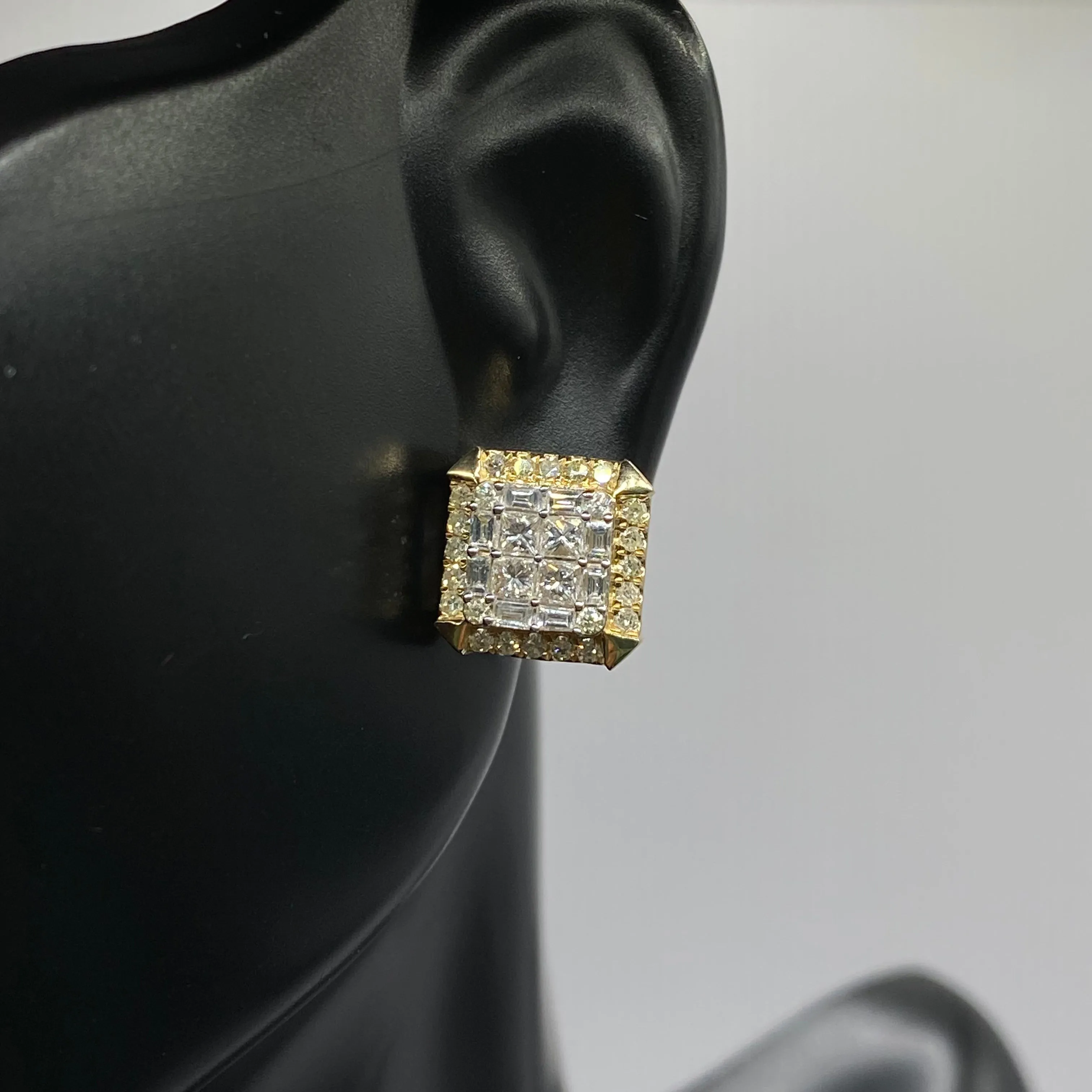 14K Yellow Gold Diamond Square Stud Earrings 1.3Ct / 4.4gr