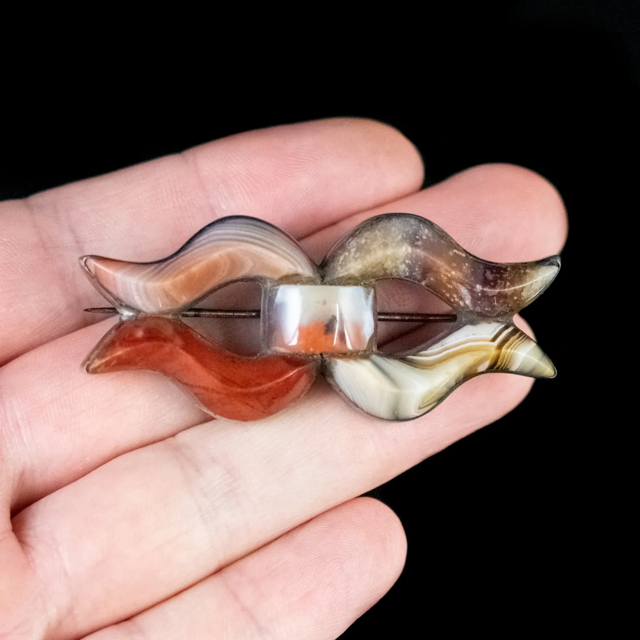 Antique Scottish Victorian Agate Bow Brooch Silver Circa 1860