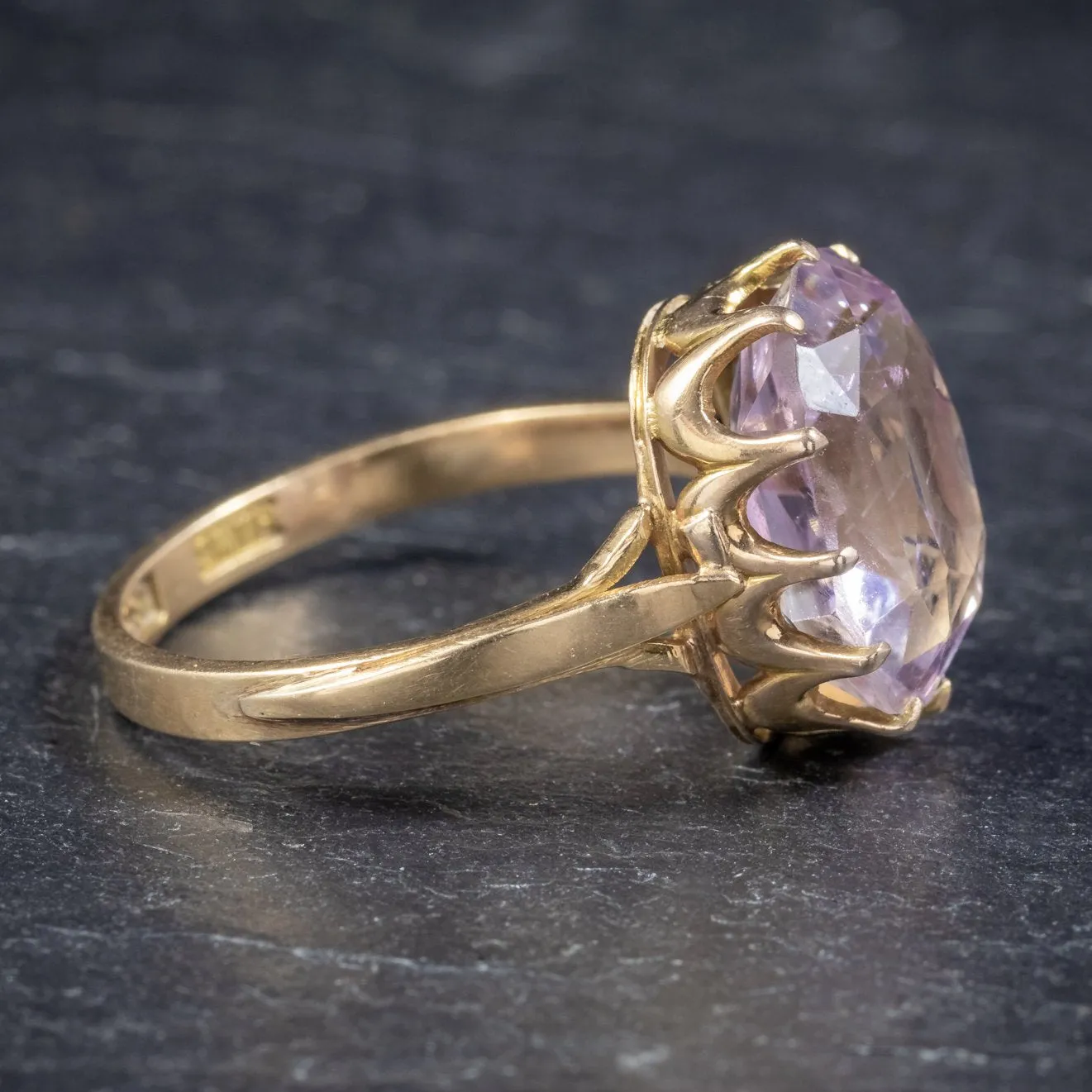 Antique Victorian Purple Spinel Ring 18Ct Gold 5Ct Spinel Circa 1900