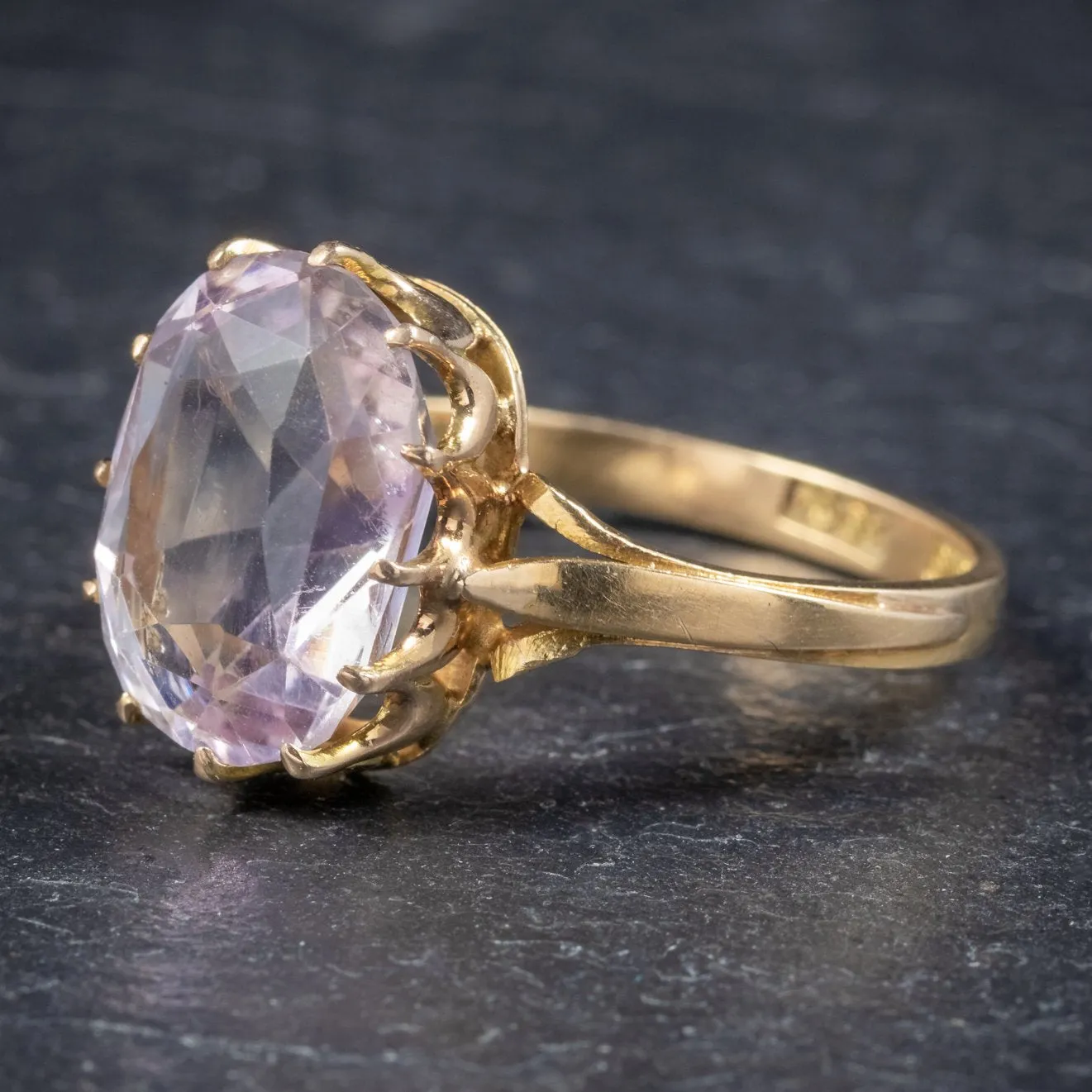 Antique Victorian Purple Spinel Ring 18Ct Gold 5Ct Spinel Circa 1900