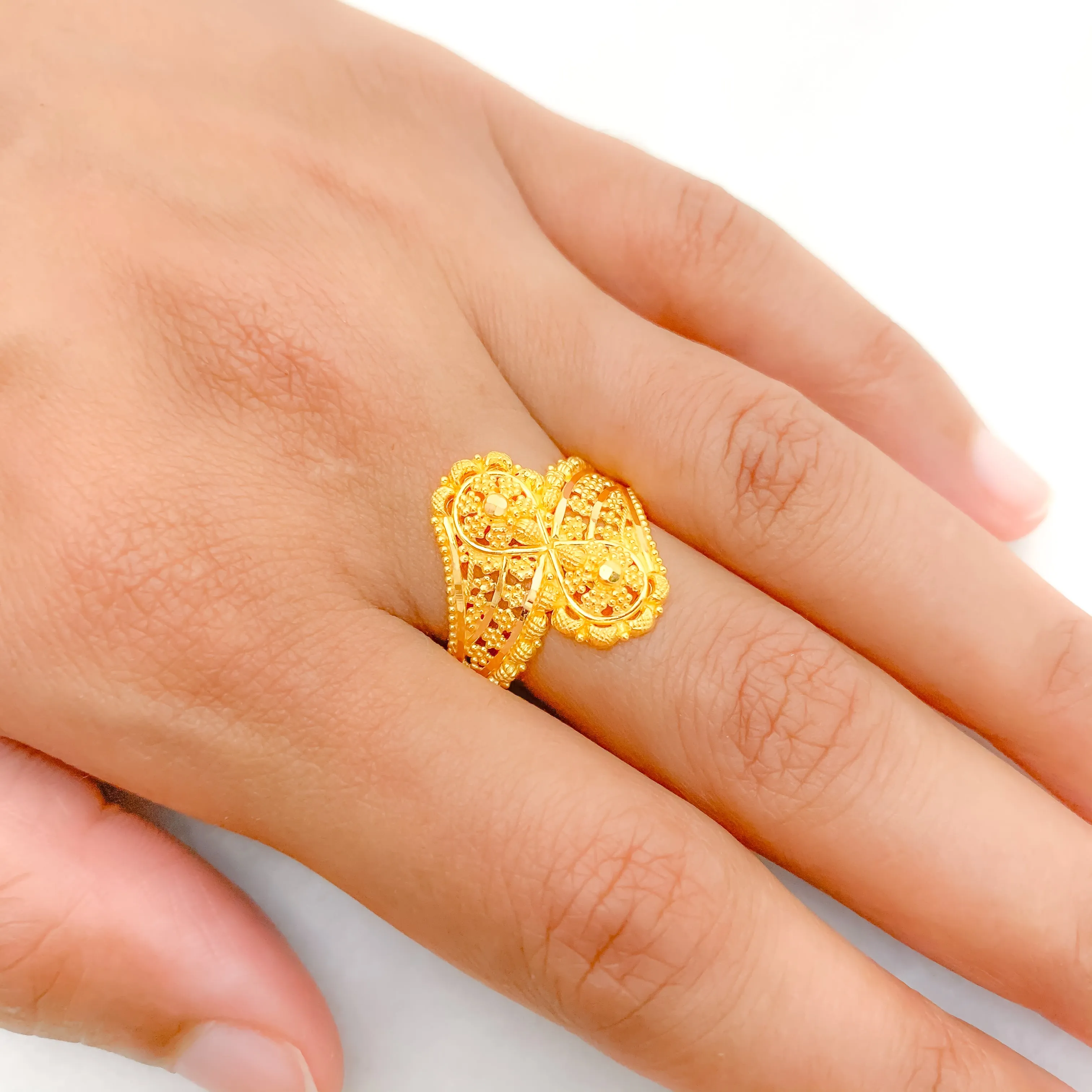 Beautiful Infinity Yellow Gold Ring