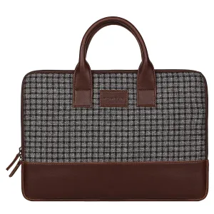 Elon Laptop Sleeve - Black checked