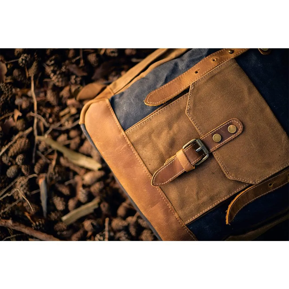 Features of your Vintage Roll Top Backpack