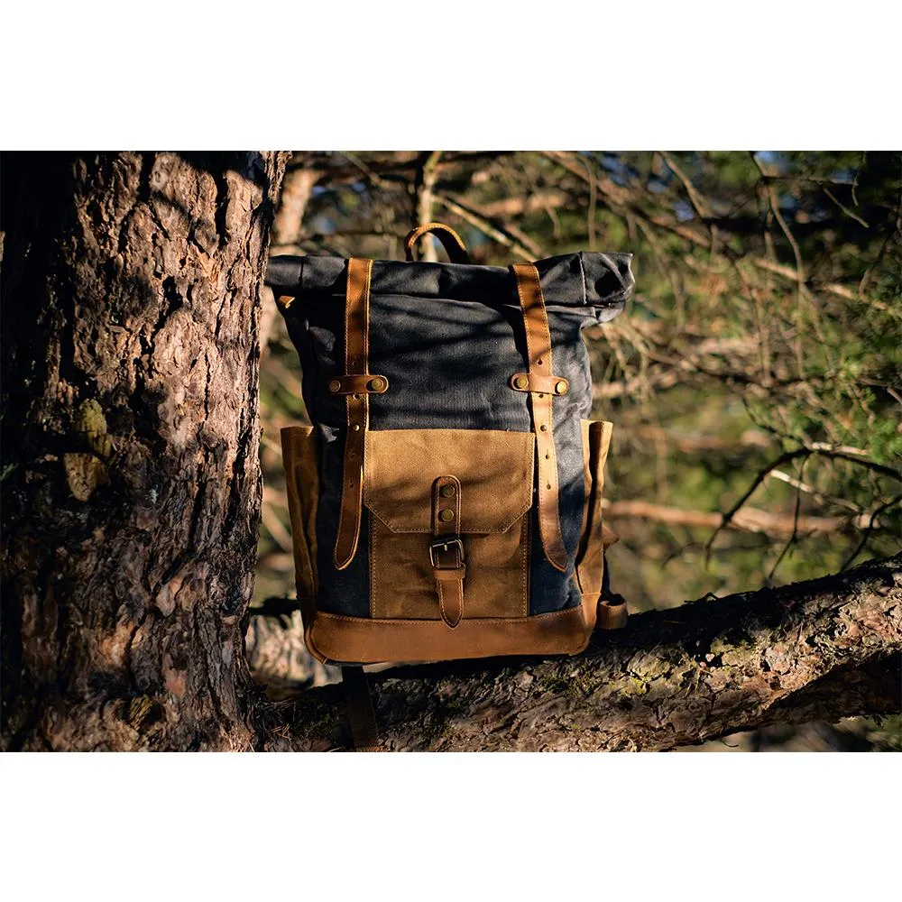 Features of your Vintage Roll Top Backpack