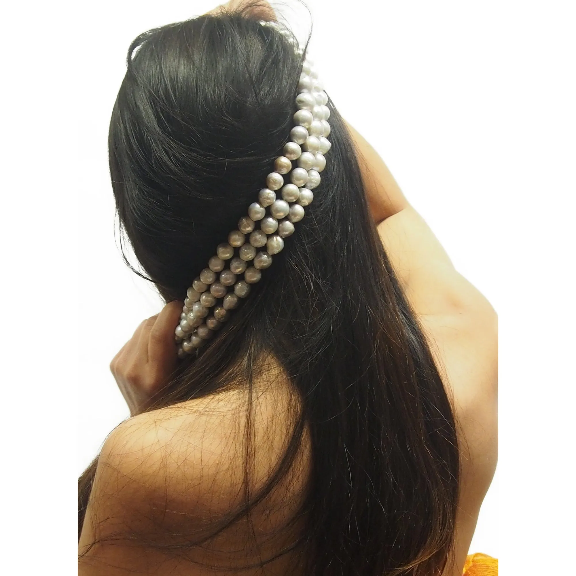 Fresh Water Pearl Round 13-14mm Strand