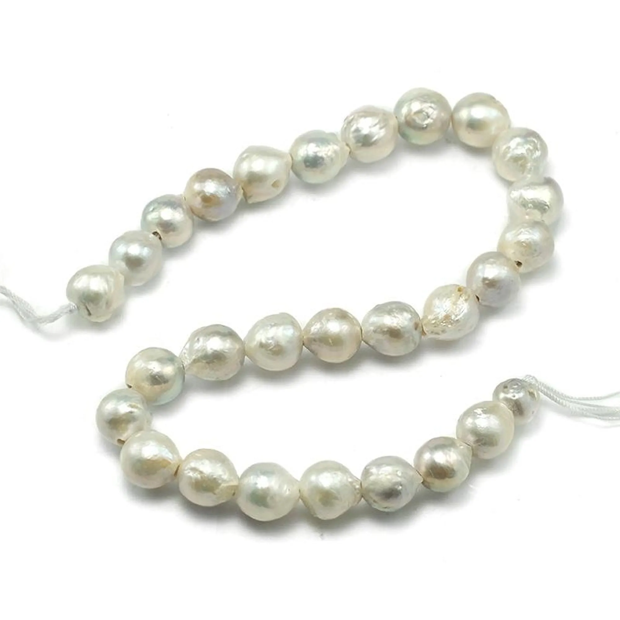 Fresh Water Pearl Round 13-14mm Strand