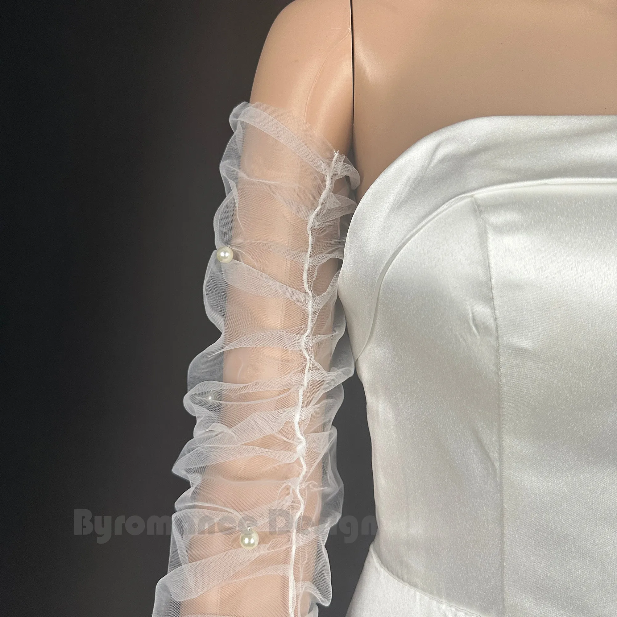 Handmade  customized pearl thin weeding sleeve