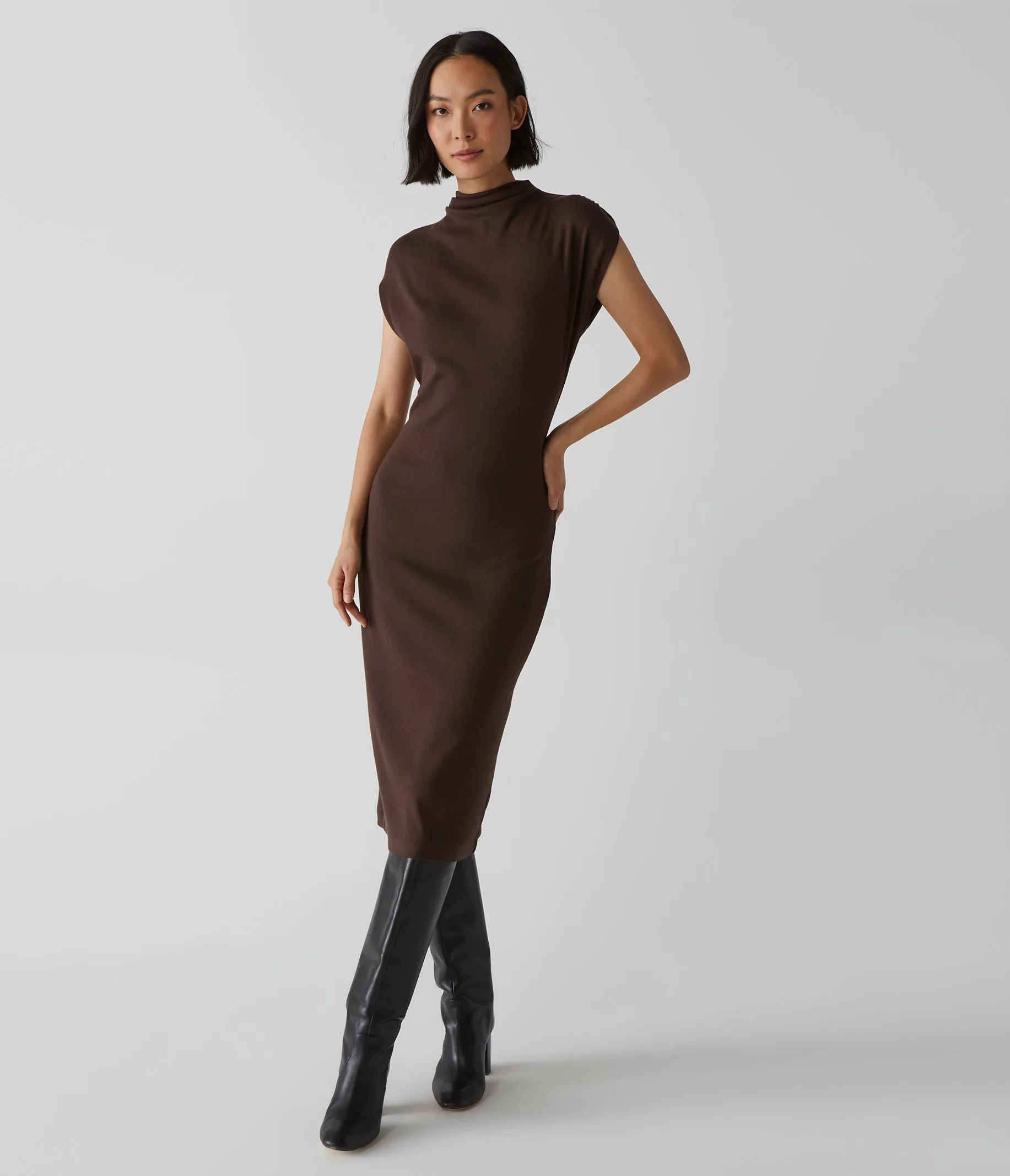 Iolanda Power Shoulder Dress