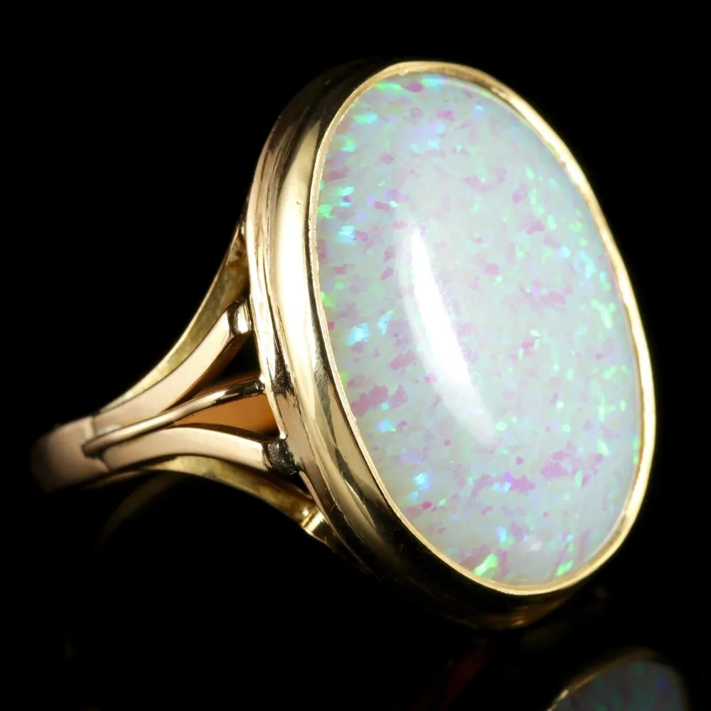 Opal Gold Ring 20Ct Opal Set In 14Ct Gold