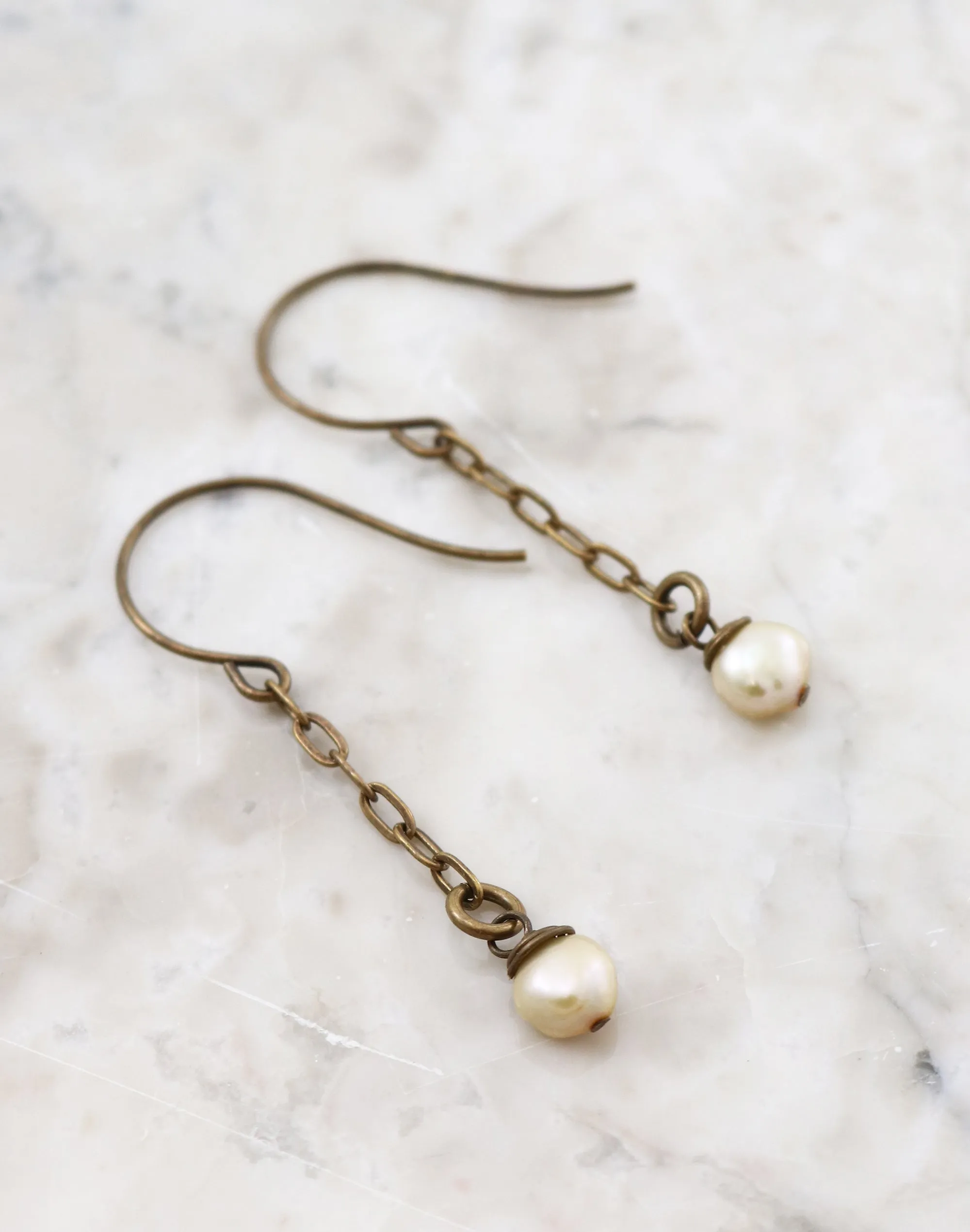 Precious Pearl Drops, (1 pair)