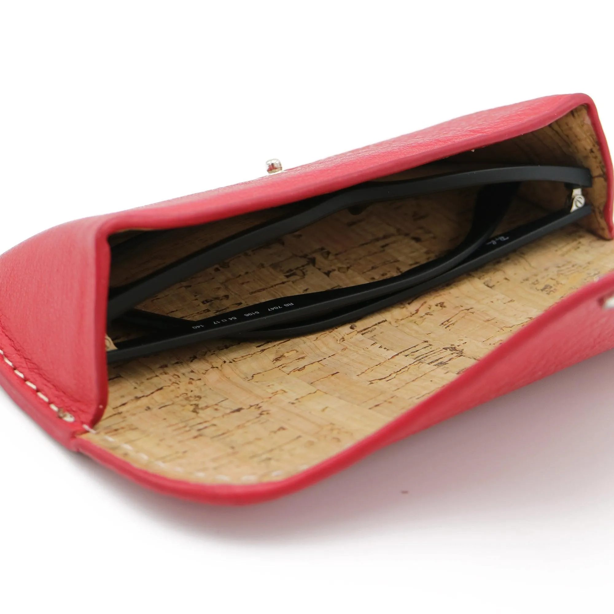 Sunglass Case - Italian Pebble Grain Leather, White Stitching Lined with Cork, Silver Snap