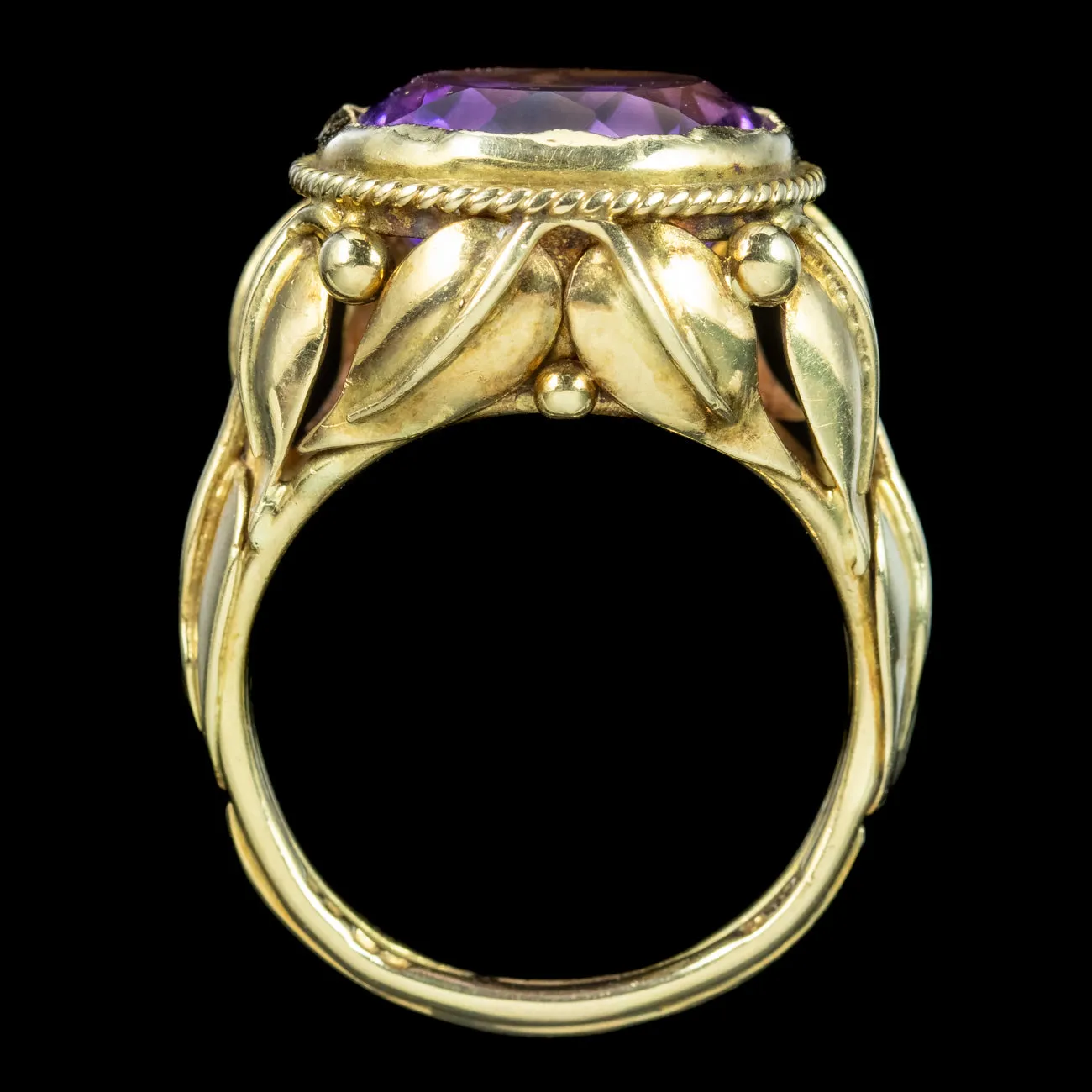 Vintage Amethyst Bishop Ring 8ct Stone